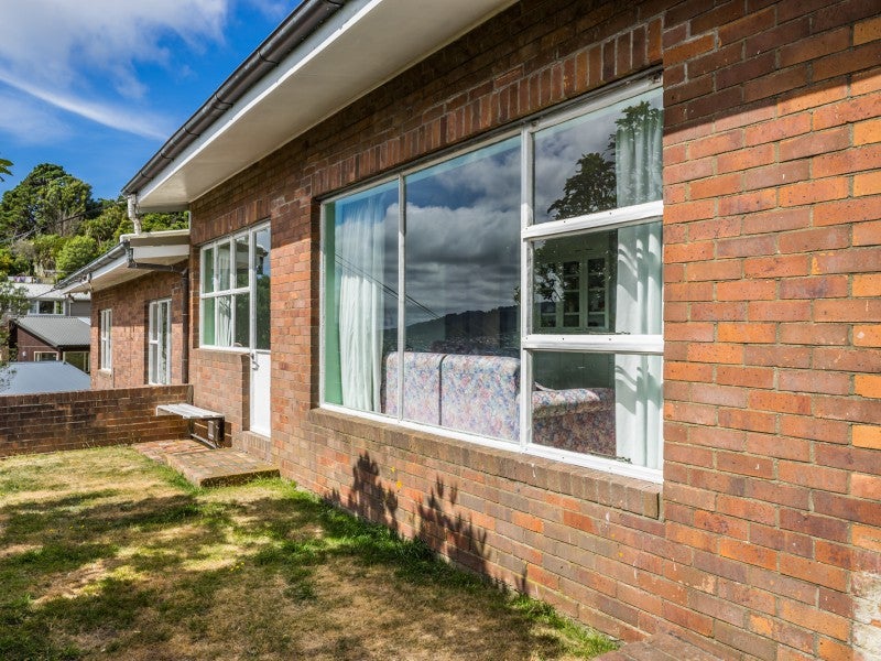 146 Pembroke Road, Wilton, Wellington - Carousel 2