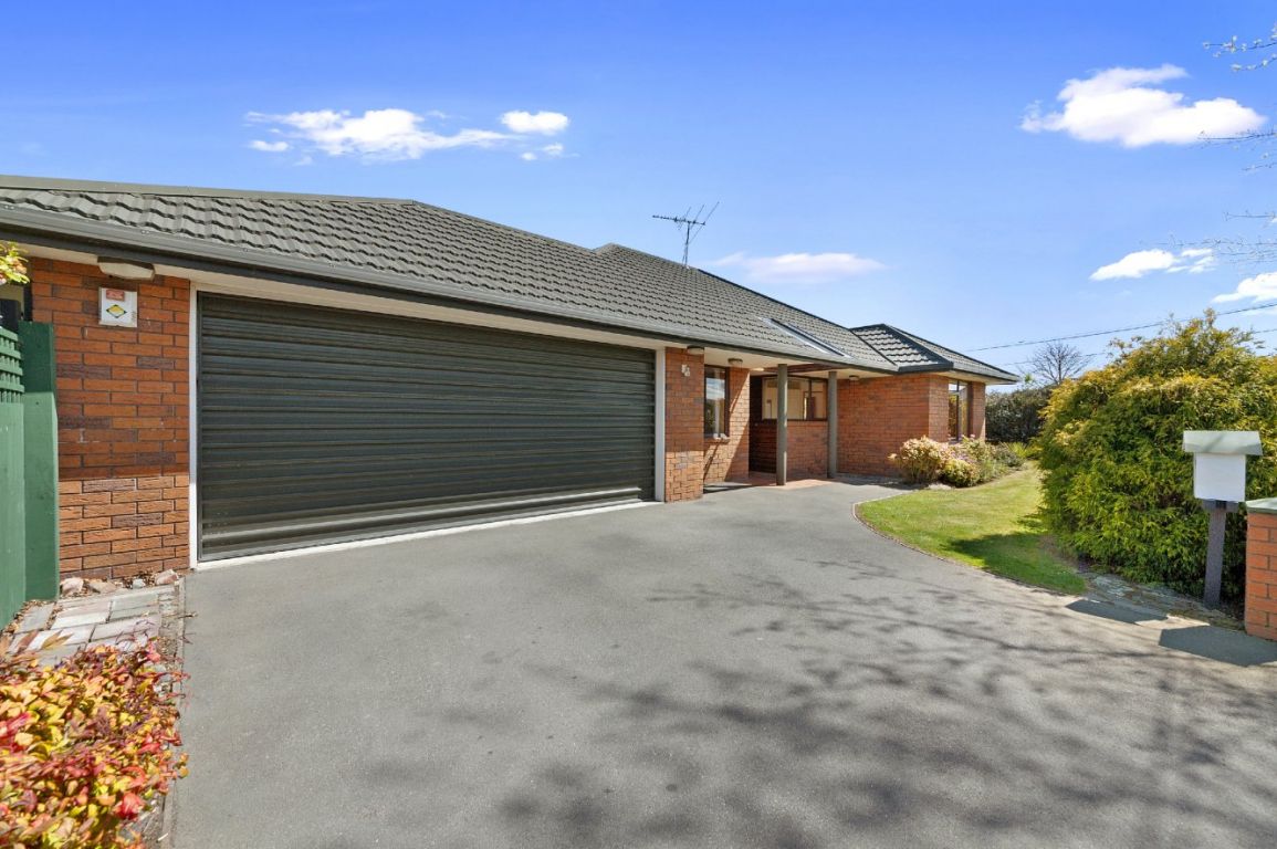 2 Ngaio Street, Saint Martins, Christchurch - Carousel 1