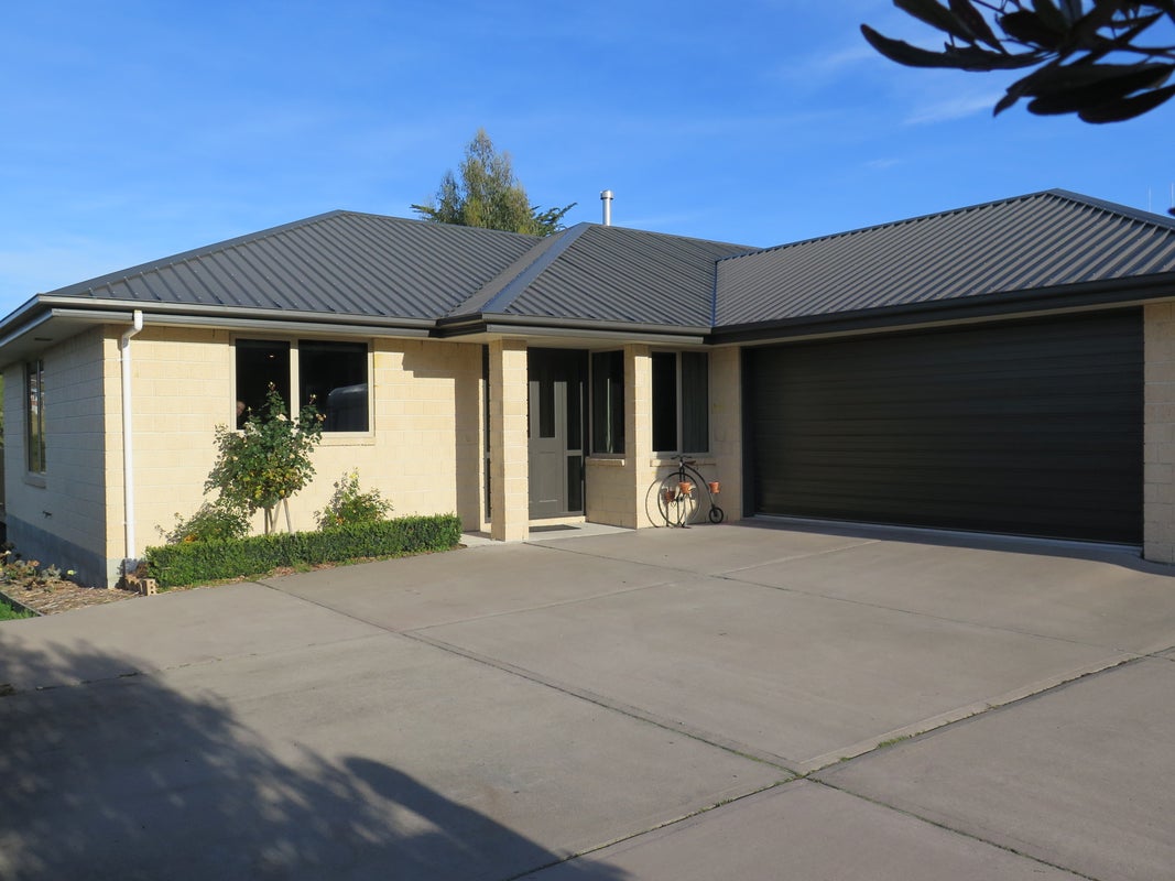 9 Lachlan Place, Marchwiel, Timaru - Carousel 1