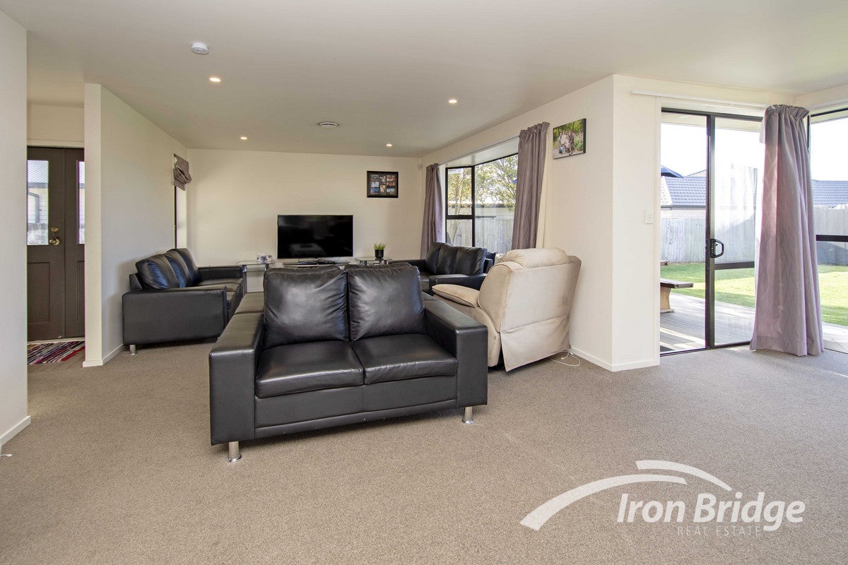 13 Ottawa Road, Wainoni, Christchurch - Carousel 2
