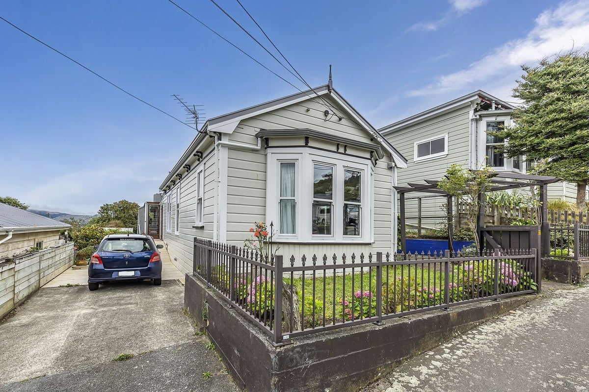 37 Burgess Road, Johnsonville, Wellington - Carousel 20