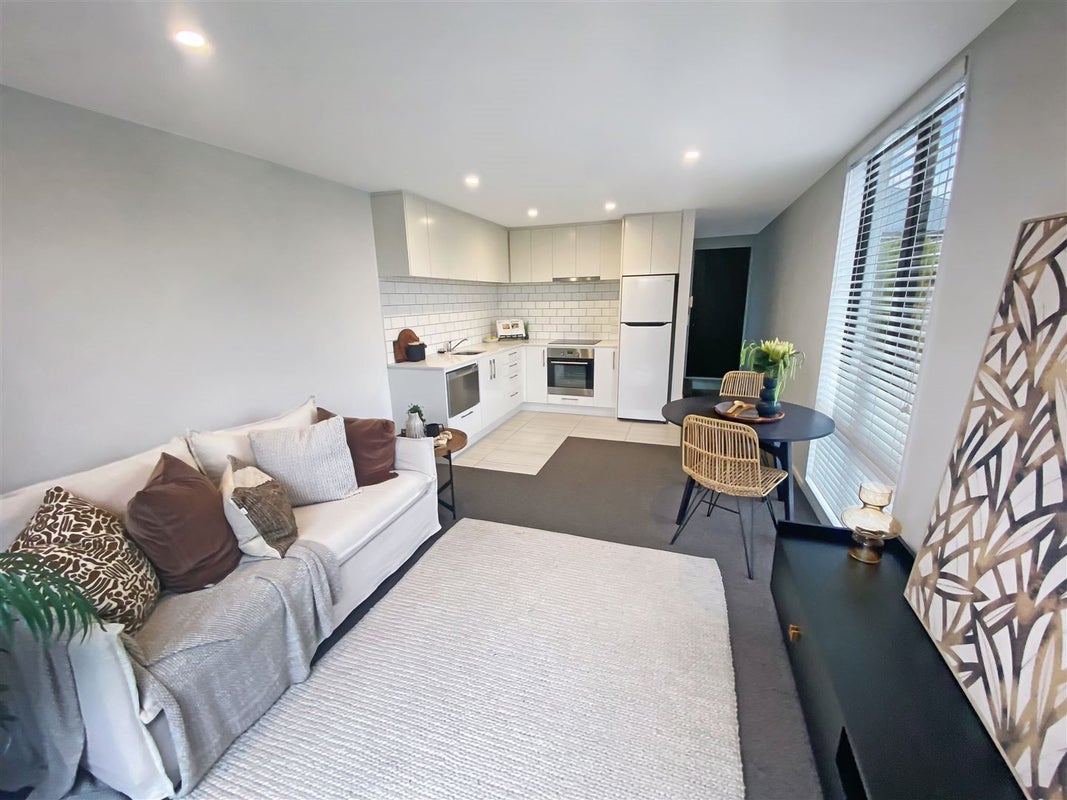 1036A Colombo Street, St Albans, Christchurch - Carousel 2