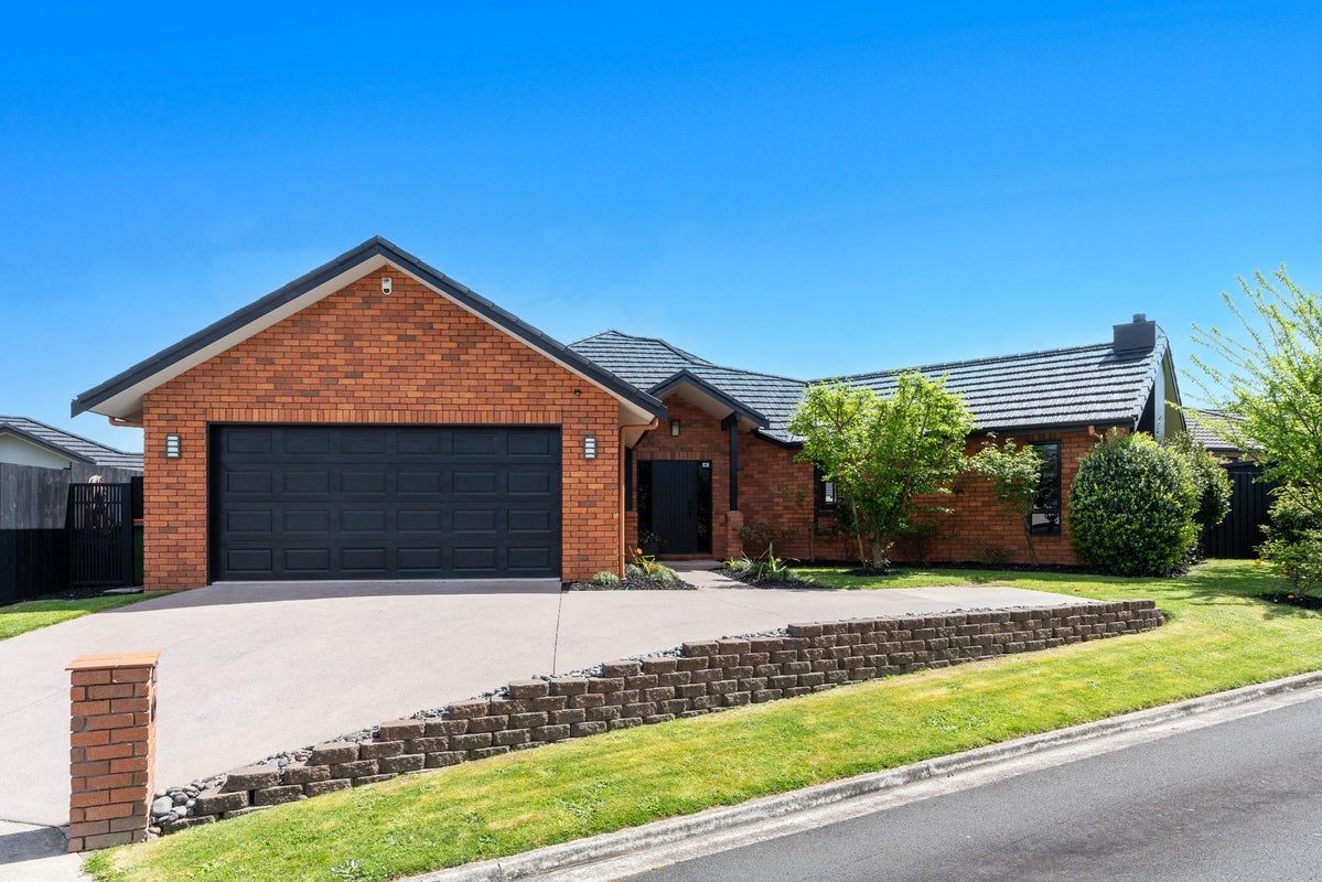 20 Merlin Close, Huntington, Hamilton - Carousel 2