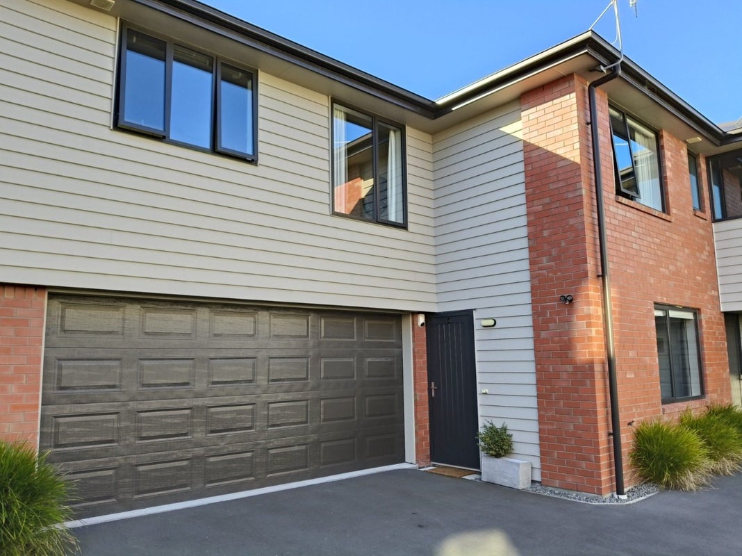 4/486 Manchester Street, St Albans, Christchurch - Carousel 1