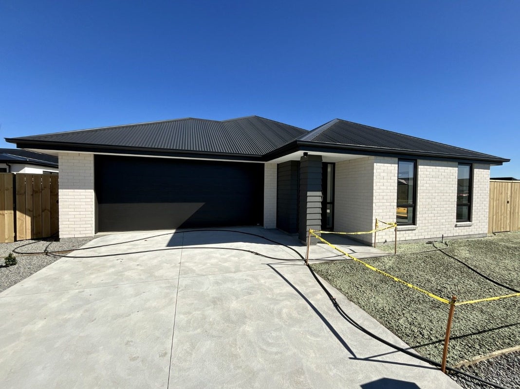10 Eyles Street, Marshland, Christchurch - Carousel 1