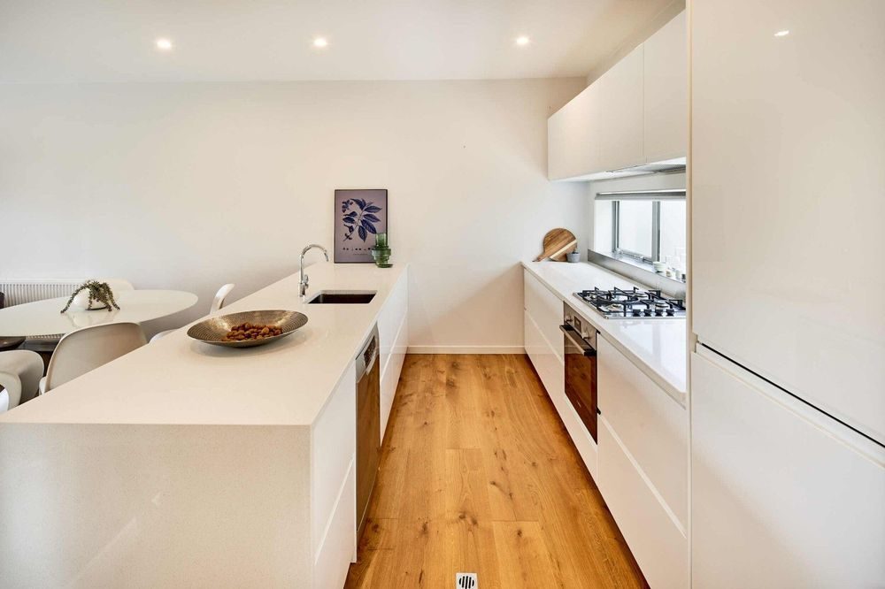 3B Park Street, Thorndon, Wellington - Carousel 2