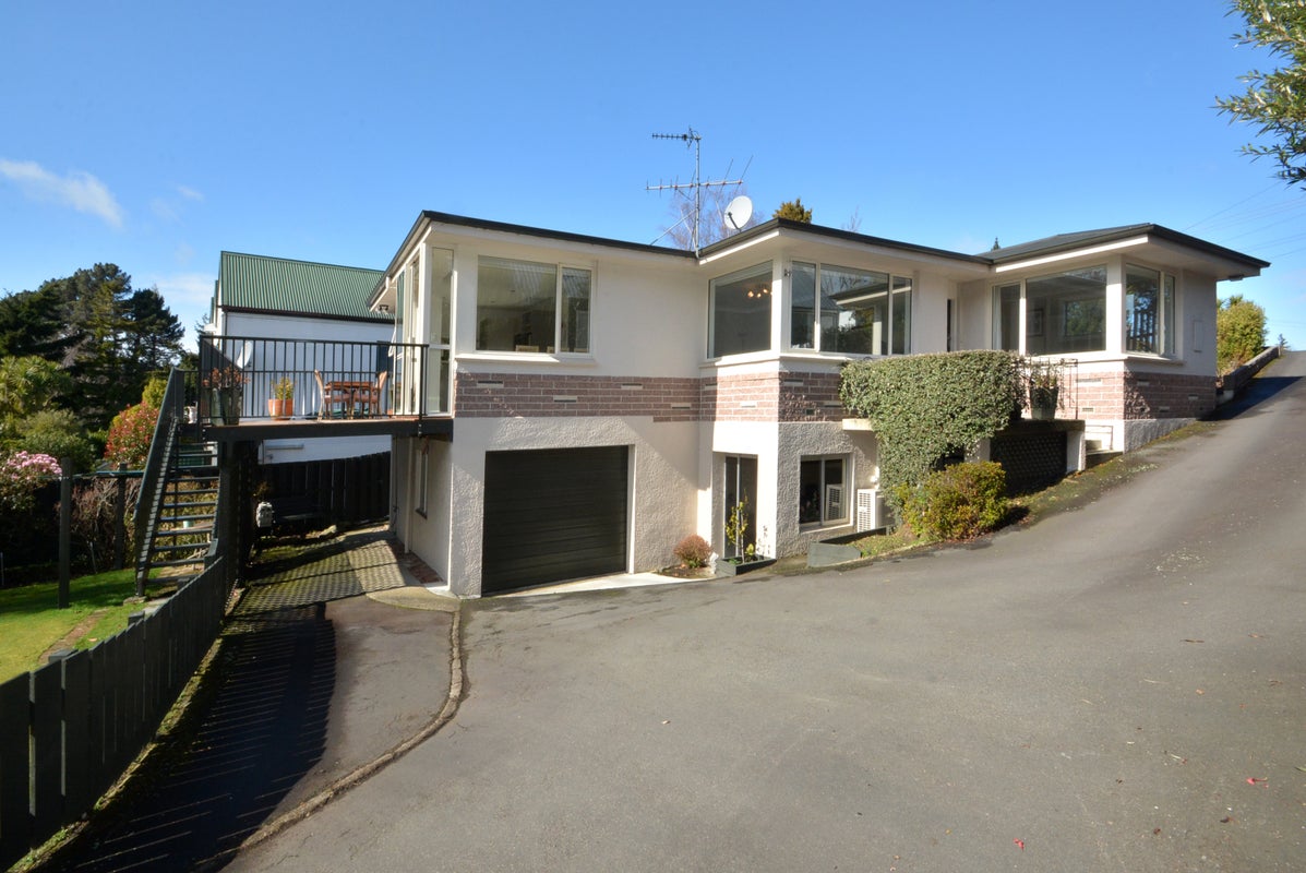 113 Balmacewen Road, Wakari, Dunedin - Carousel 1