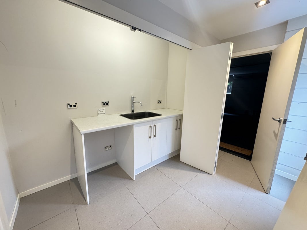 2/6 Sandford Street, Campbells Bay, Auckland - Carousel 50