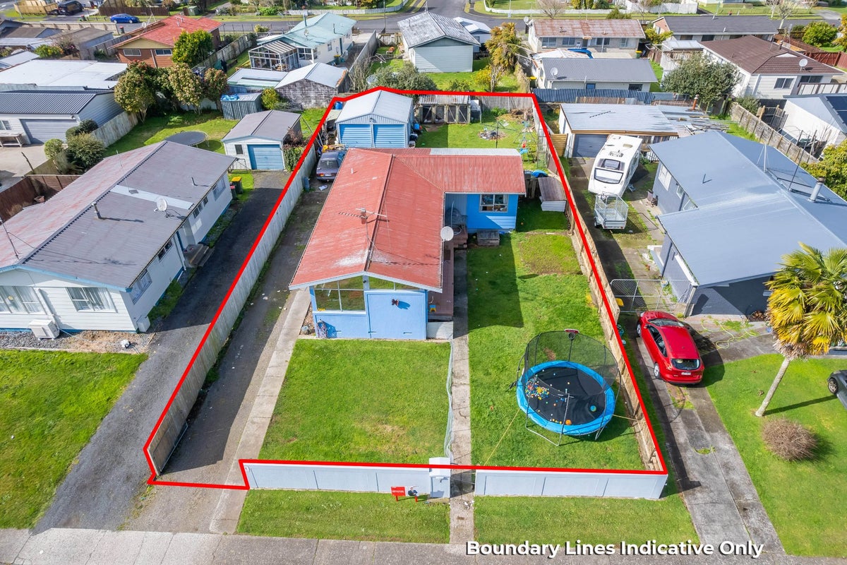 7 Rodney Street, Nawton, Hamilton - Carousel 1