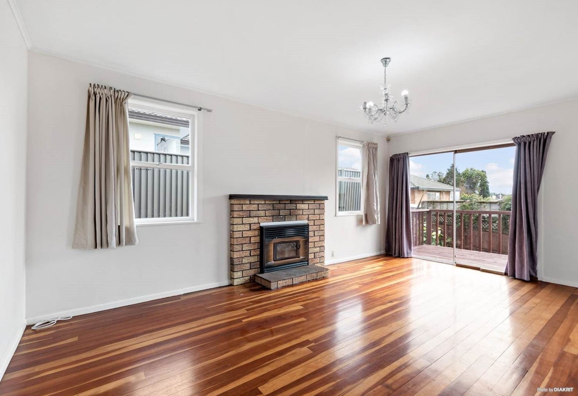 81 Kinross Street, Blockhouse Bay, Auckland - Carousel 2