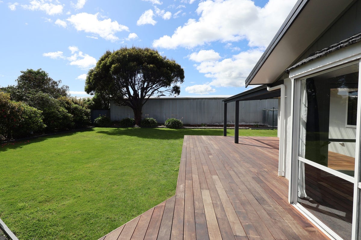 28 Iona Court, Strathern, Invercargill - Carousel 16