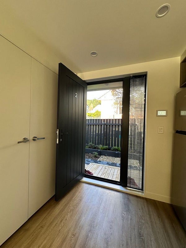 2/65 Strathmore Avenue, Strathmore Park, Wellington - Carousel 2