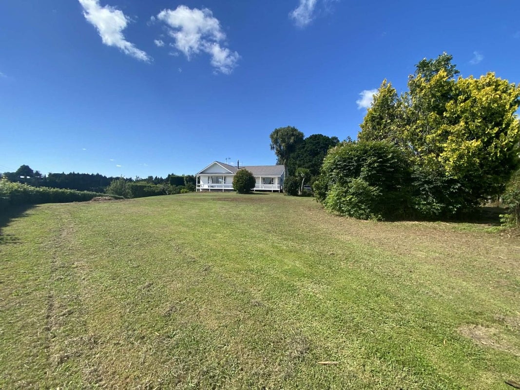 127 Keenan Road, Pyes Pa, Tauranga - Carousel 1