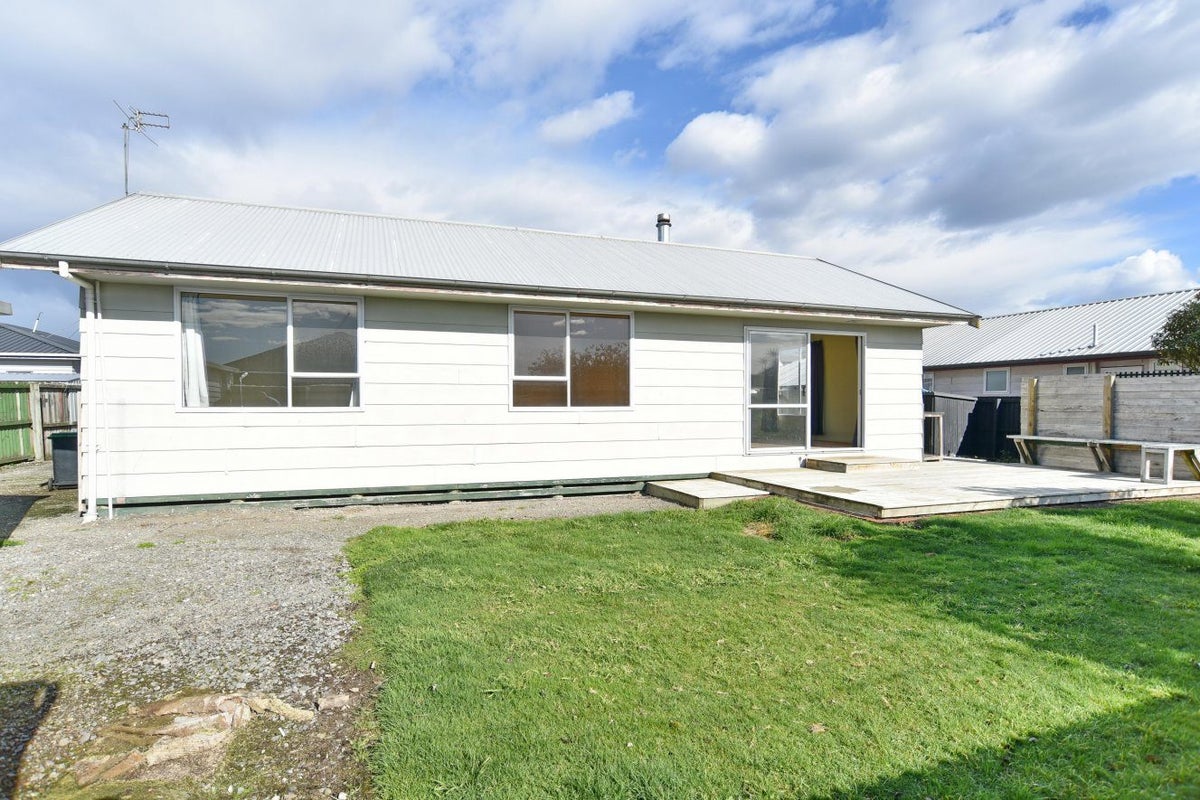49A Richill Street, Belfast, Christchurch - Carousel 1