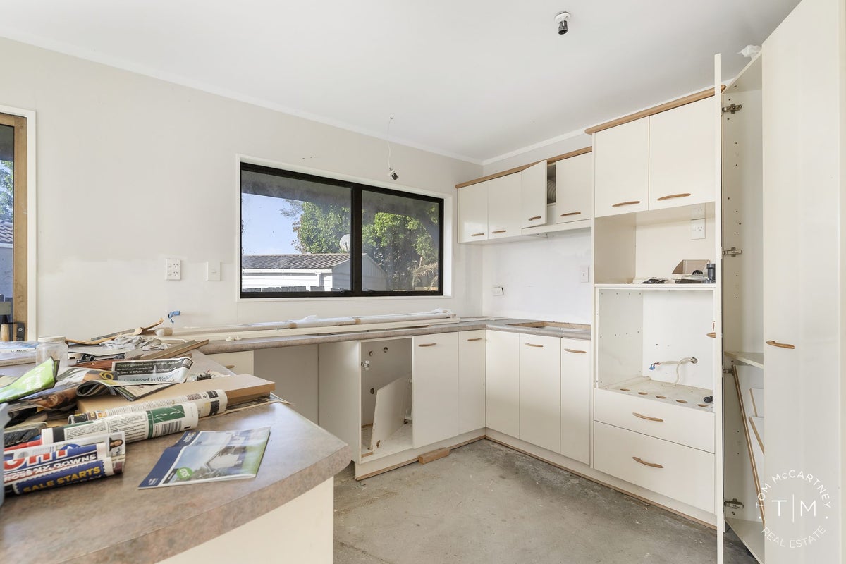 48 Finlayson Avenue, Clendon Park, Auckland - Carousel 2