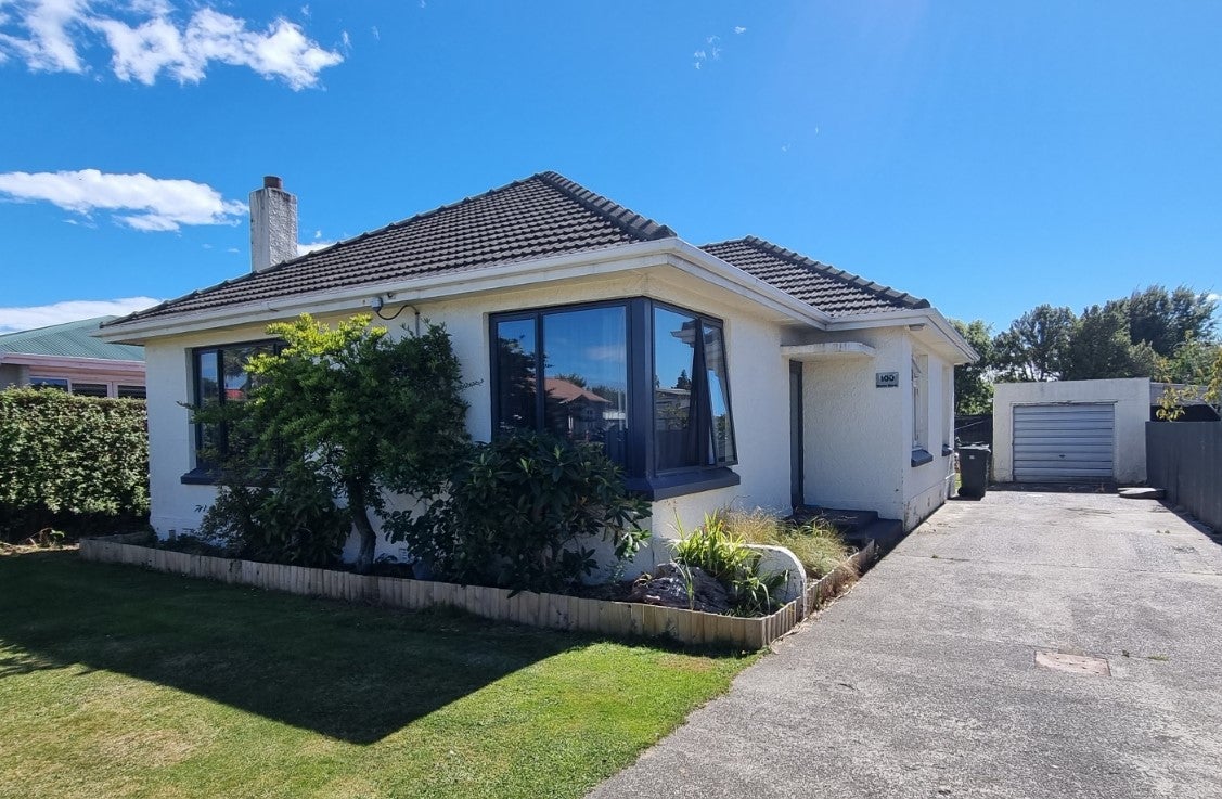 100 Martin Street, Strathern, Invercargill - Carousel 1