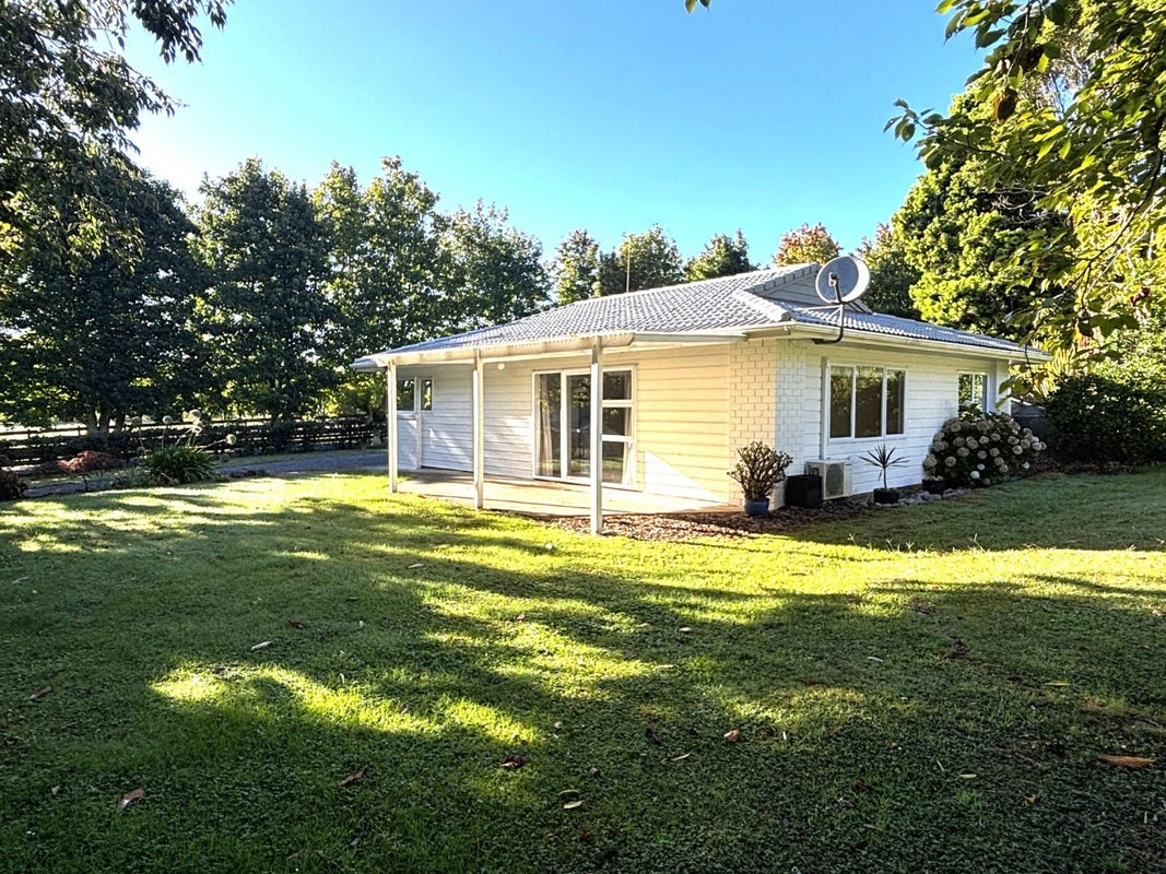 151 Millington Road, Whangarei - Carousel 1