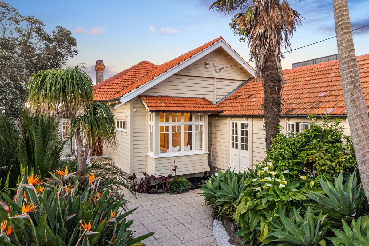 57 BERESFORD ST, Bayswater, Auckland - Carousel 2