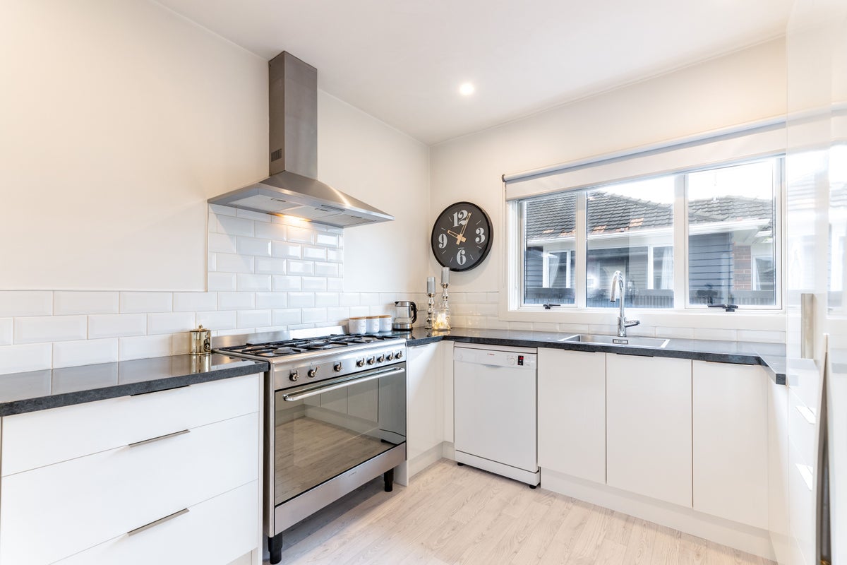 11A Anvers Place, Hoon Hay, Christchurch - Carousel 1