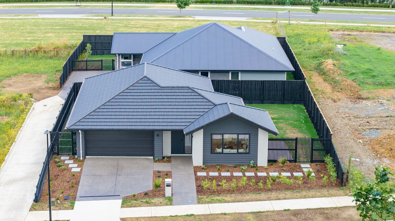 111 Cobham Drive, Hamilton East, Hamilton - Carousel 29