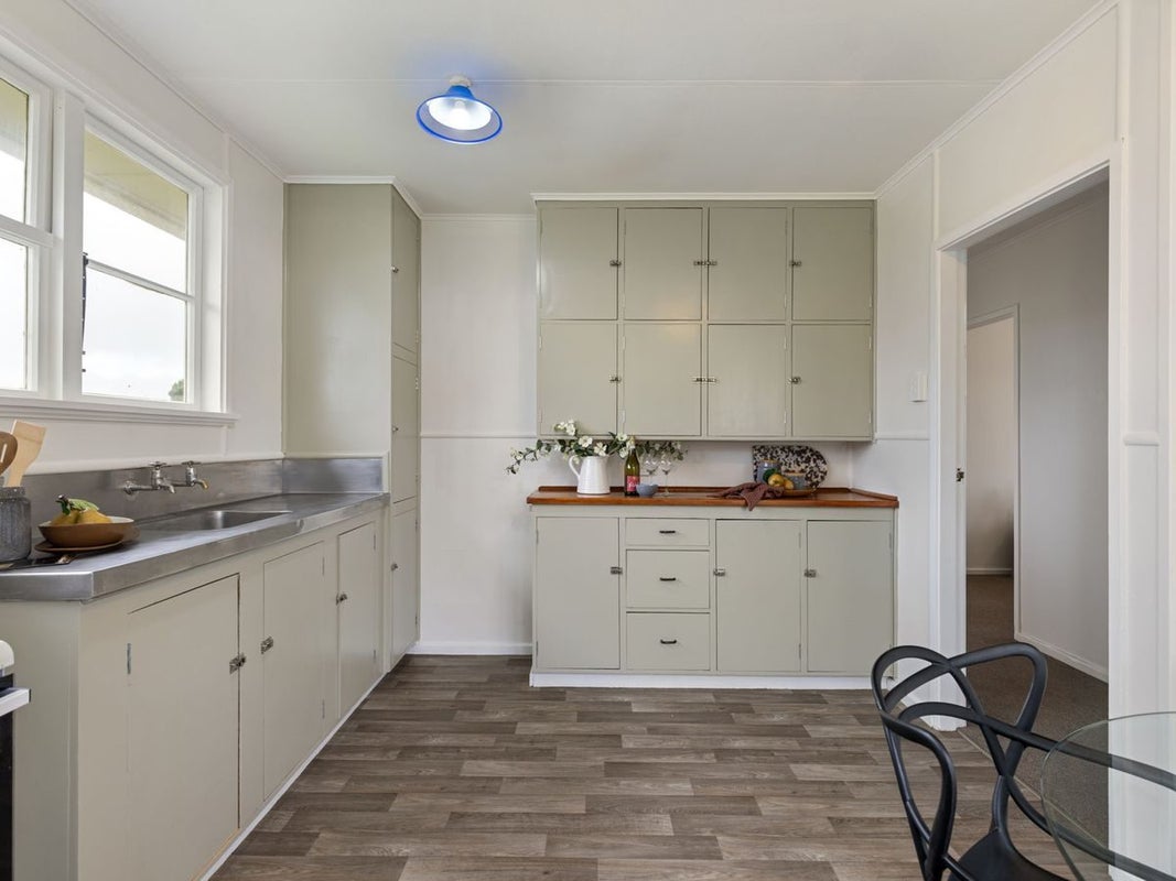 3 Thames Street, Roslyn, Palmerston North - Carousel 2