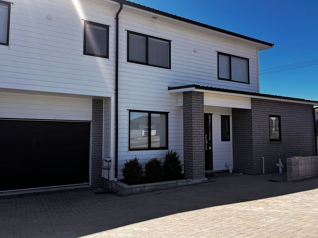 144 Matua Road, Huapai, Kumeu - Carousel 1