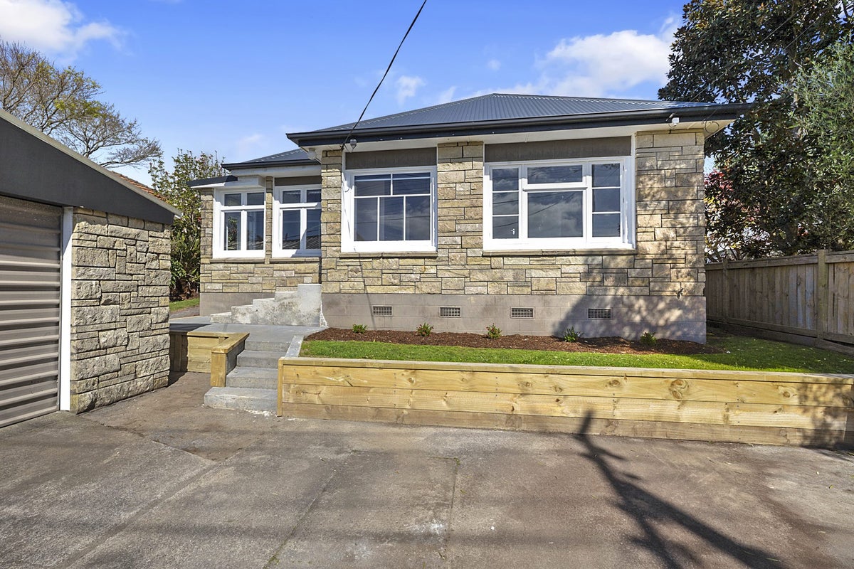 6 Turi Street, Welbourn, New Plymouth, Taranaki - Carousel 19