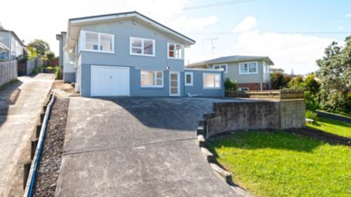 26 Quona Avenue, Mount Roskill, Auckland - Carousel 1