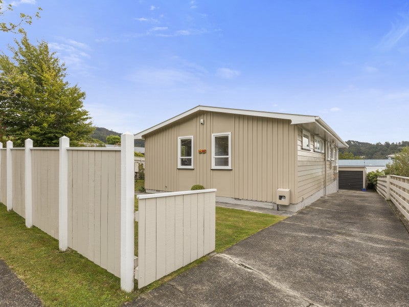 56 Kairimu Street, Stokes Valley, Lower Hutt - Carousel 23
