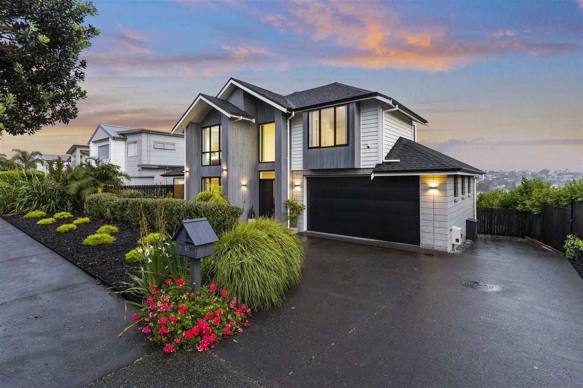 12 Caldera Drive, Long Bay, Auckland - Carousel 1