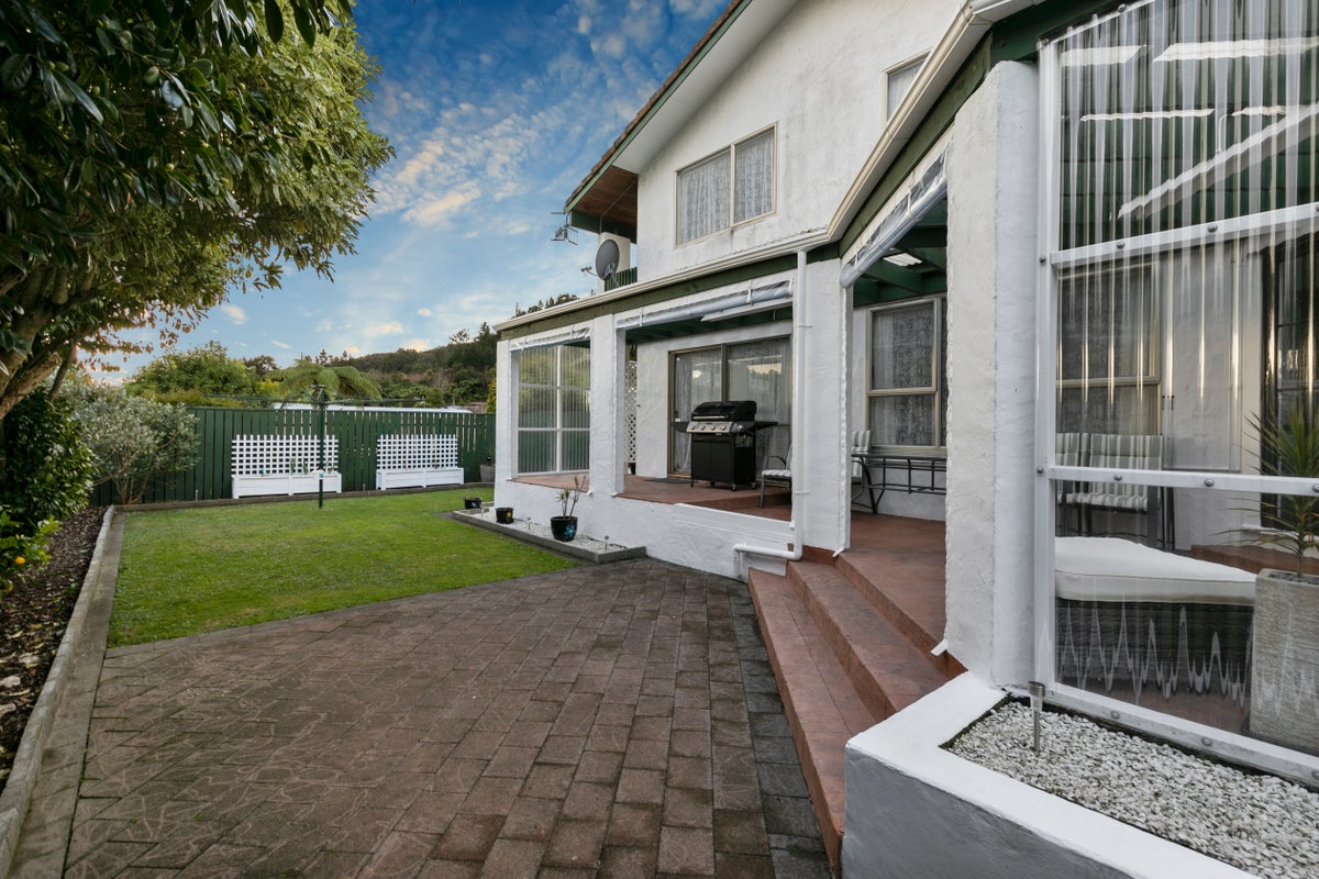 72B Kairimu Street, Stokes Valley, Lower Hutt - Carousel 2