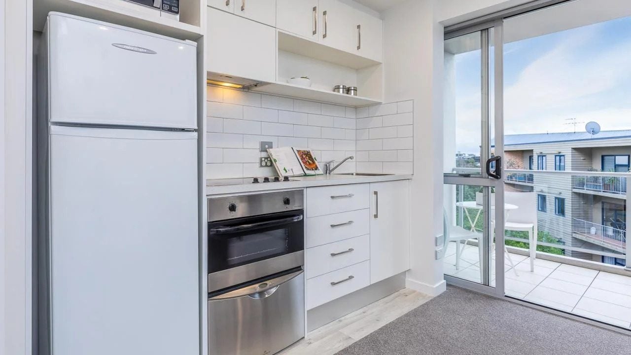 104/43 Virginia Avenue East, Eden Terrace, Auckland - Carousel 2