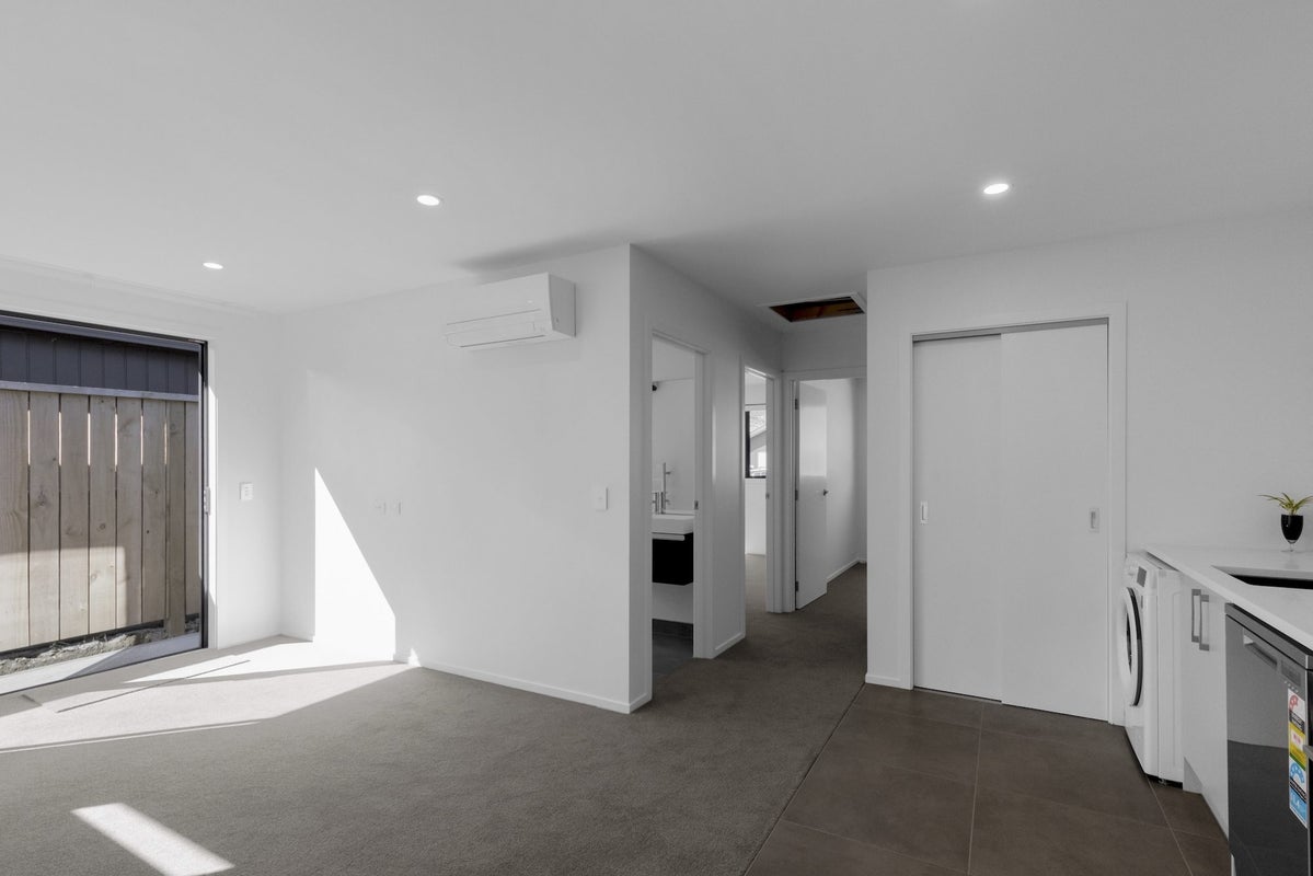 16 Fallow Street, Jacks Point, Queenstown - Carousel 2