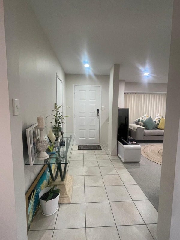 64 Sandwick Drive, Weymouth, Auckland - Carousel 2