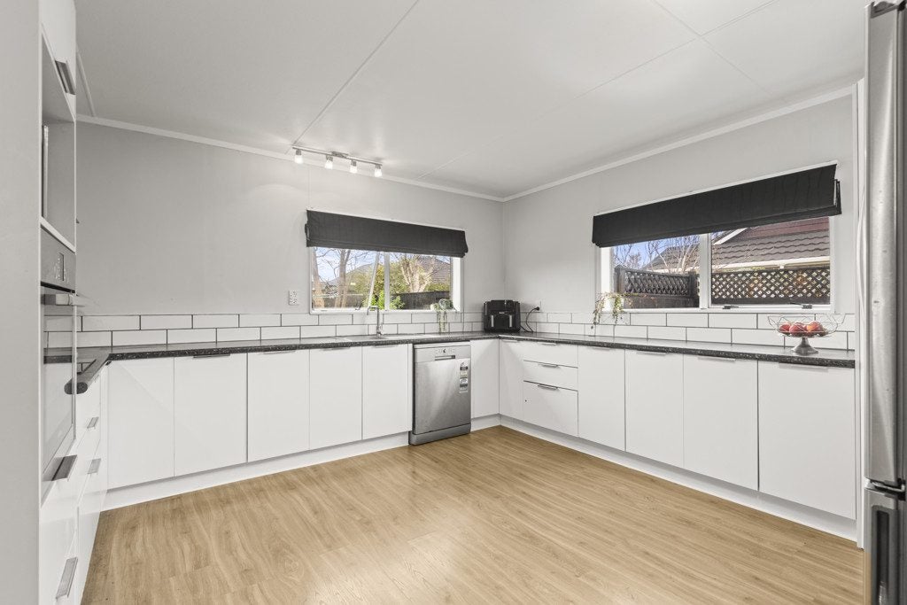 159 Milson Line, Milson, Palmerston North - Carousel 2