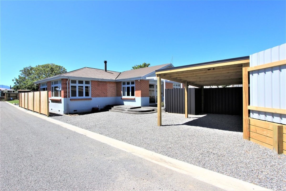 6B Lucas Street, Riversdale, Blenheim - Carousel 2