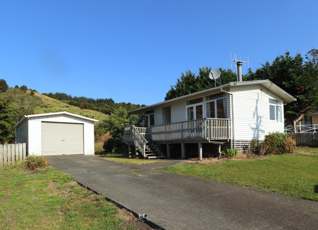 69A George Street, Hikurangi, Hikurangi - Carousel 1