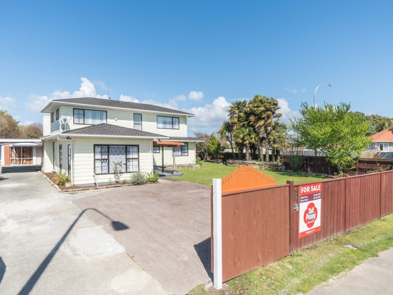 121 Rugby Street, Awapuni, Palmerston North - Carousel 1