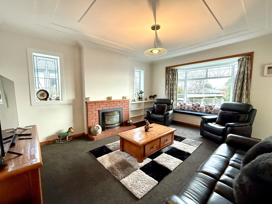 427 Queens Drive, Windsor, Invercargill - Carousel 2