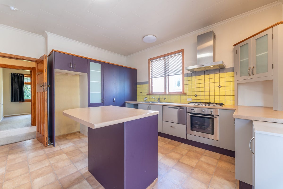 12 Gibson Street, Seaview, Timaru - Carousel 2