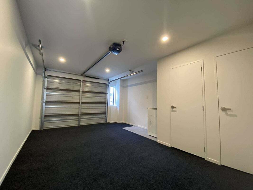 12 Fantail Place, Avondale, Auckland - Carousel 12