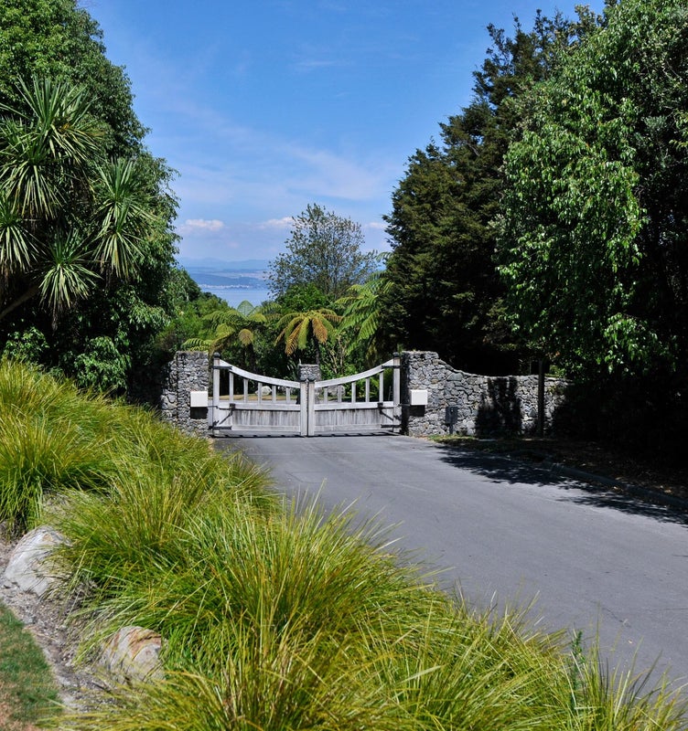 24 Whakamoenga Point, Acacia Bay, Taupo - Carousel 26