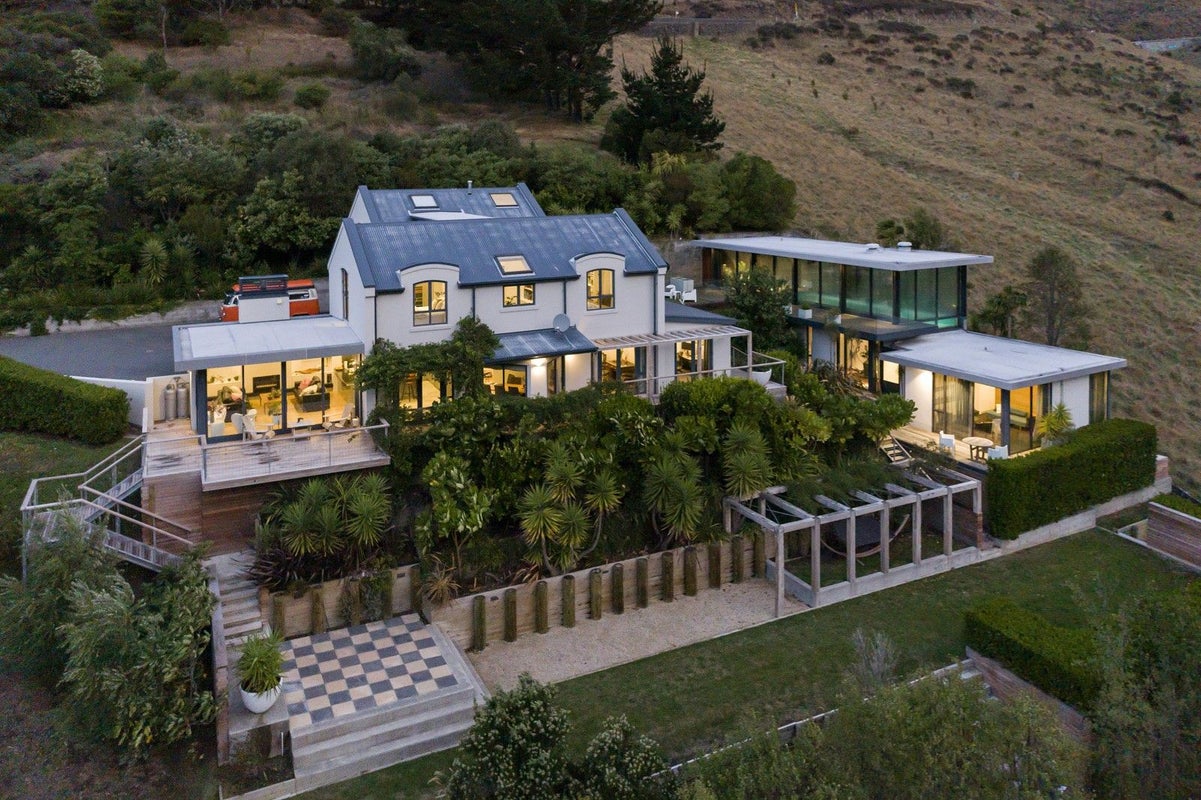94 Sumnervale Drive, Sumner, Christchurch - Carousel 2