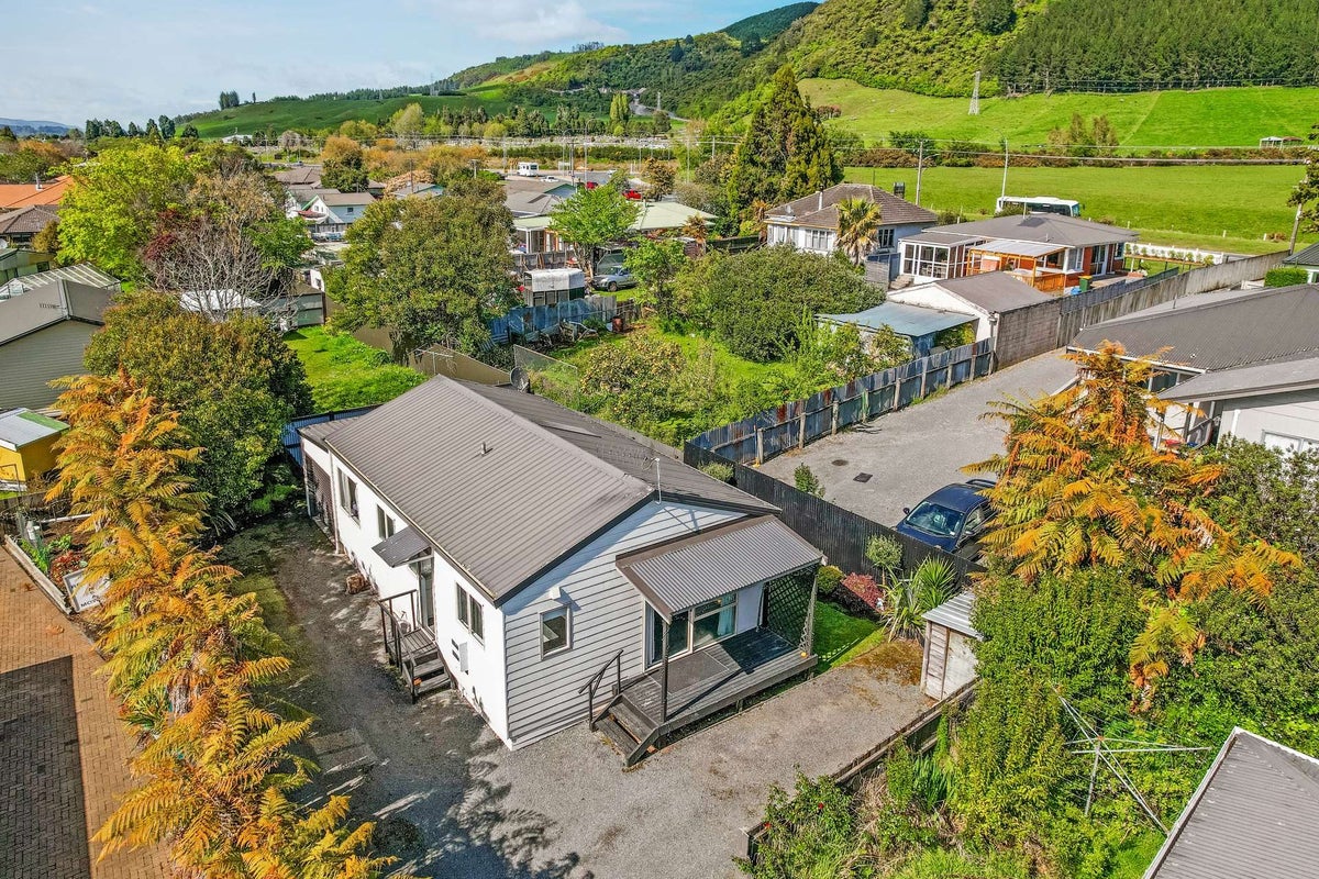 1C Dawson Drive, Ngongotaha, Rotorua - Carousel 1