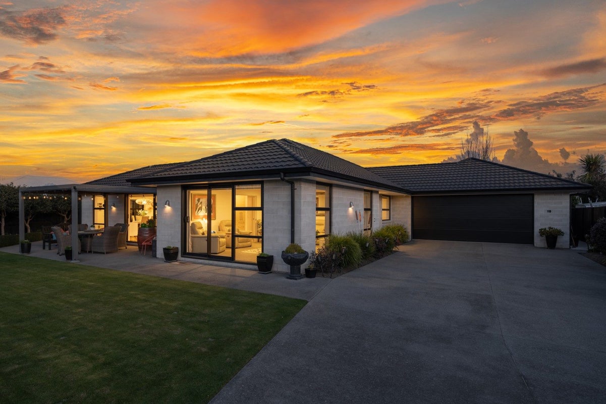 19 Windsor Close, Springlands, Blenheim - Carousel 34