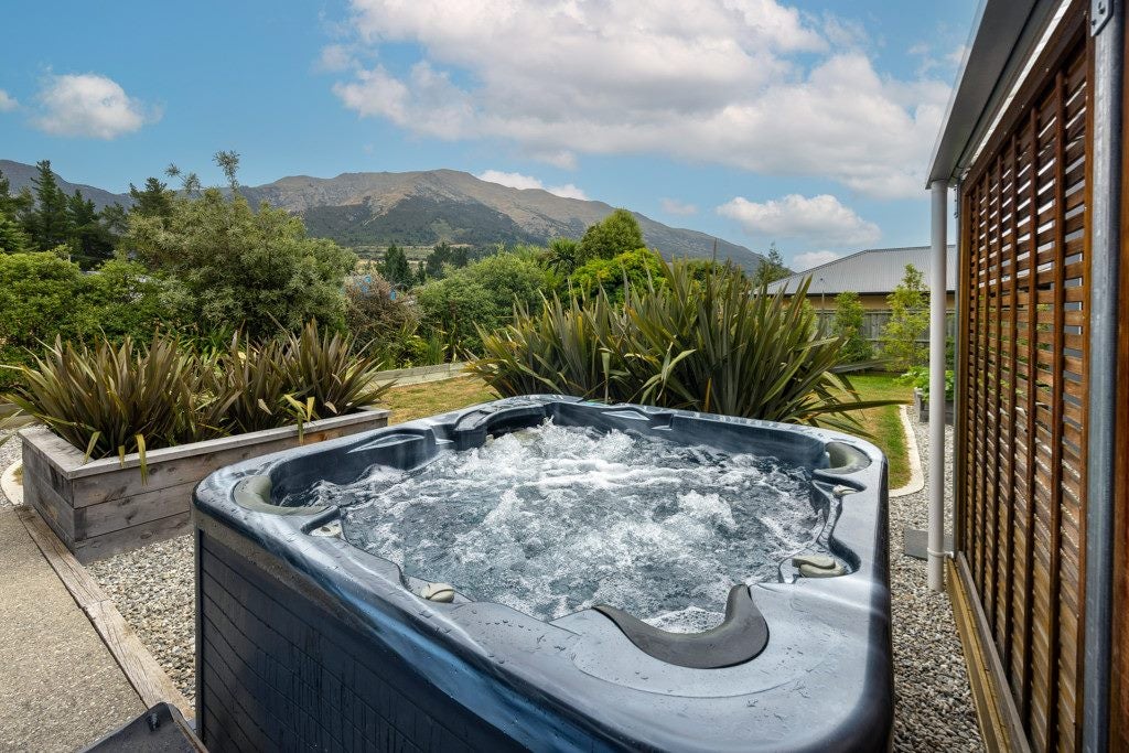 26 Little Maude Drive, Lake Hawea - Carousel 2