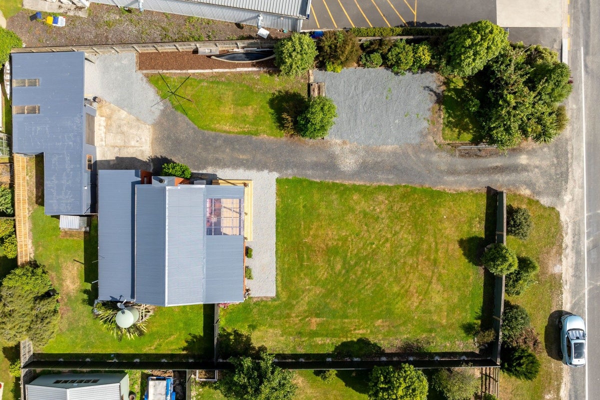 6 North Foreland Street, Waihola - Carousel 27