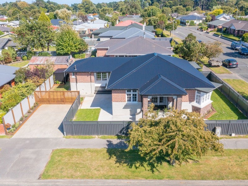 42 Antrim Street, Windsor, Invercargill - Carousel 1