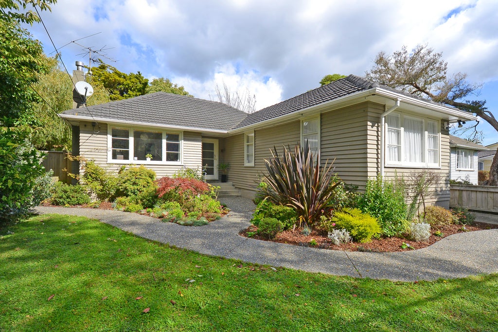 59 McLeod Street, Elderslea, Upper Hutt - Carousel 1