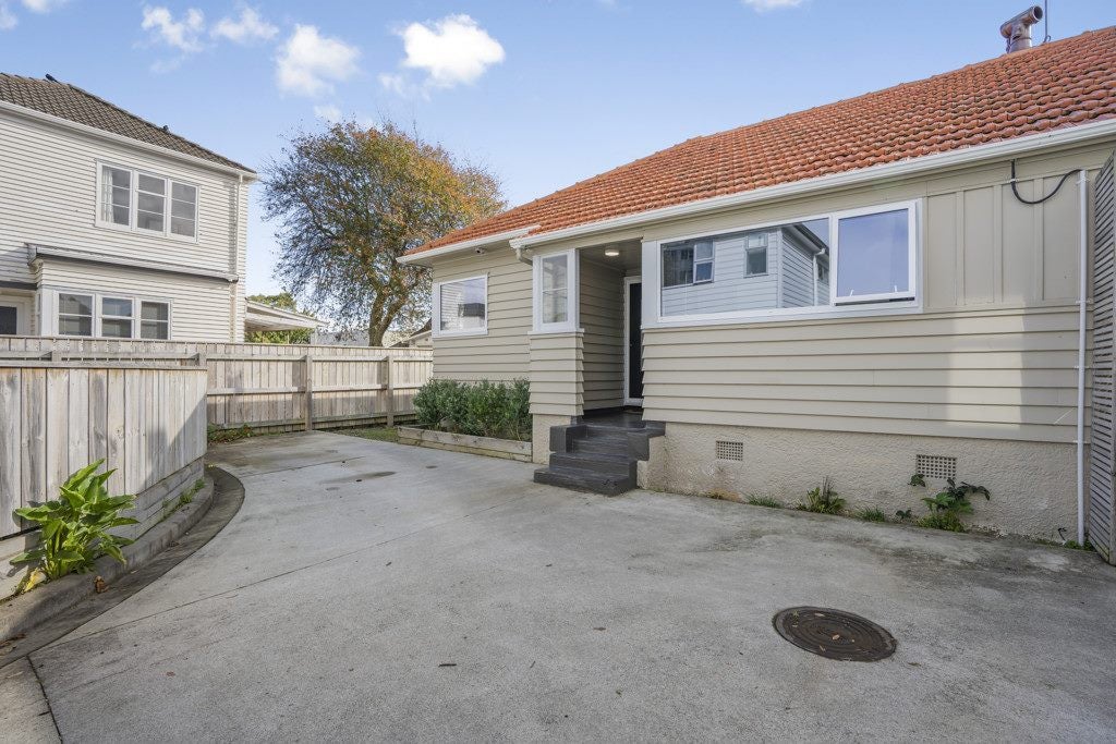 111B Witako Street, Epuni, Lower Hutt - Carousel 1
